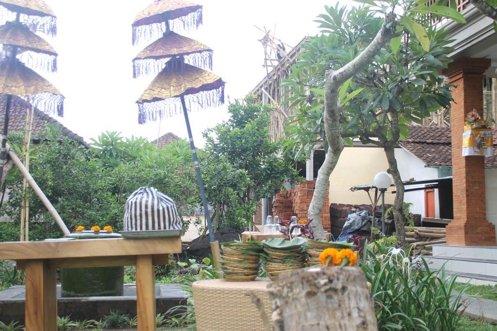 Ayu Bungalow 2 Ubud Buitenkant foto
